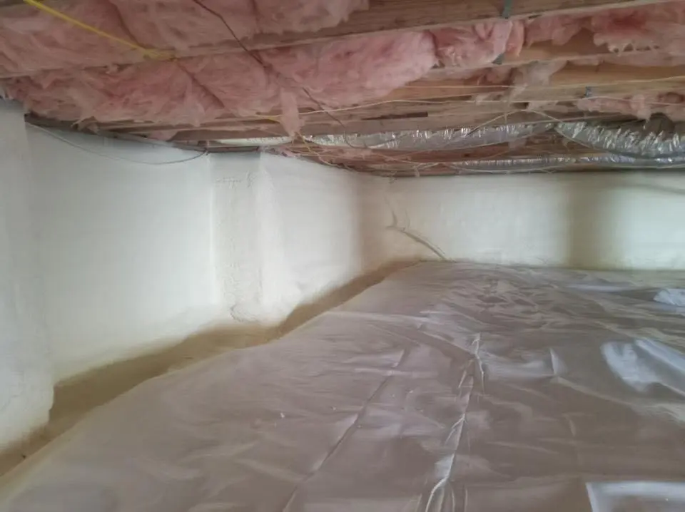 Crawl space encapsulation with closed-cell spray foam for Flat Roof Repair in Loma Linda